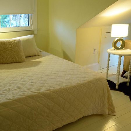 Adora Inn Mount Dora Esterno foto