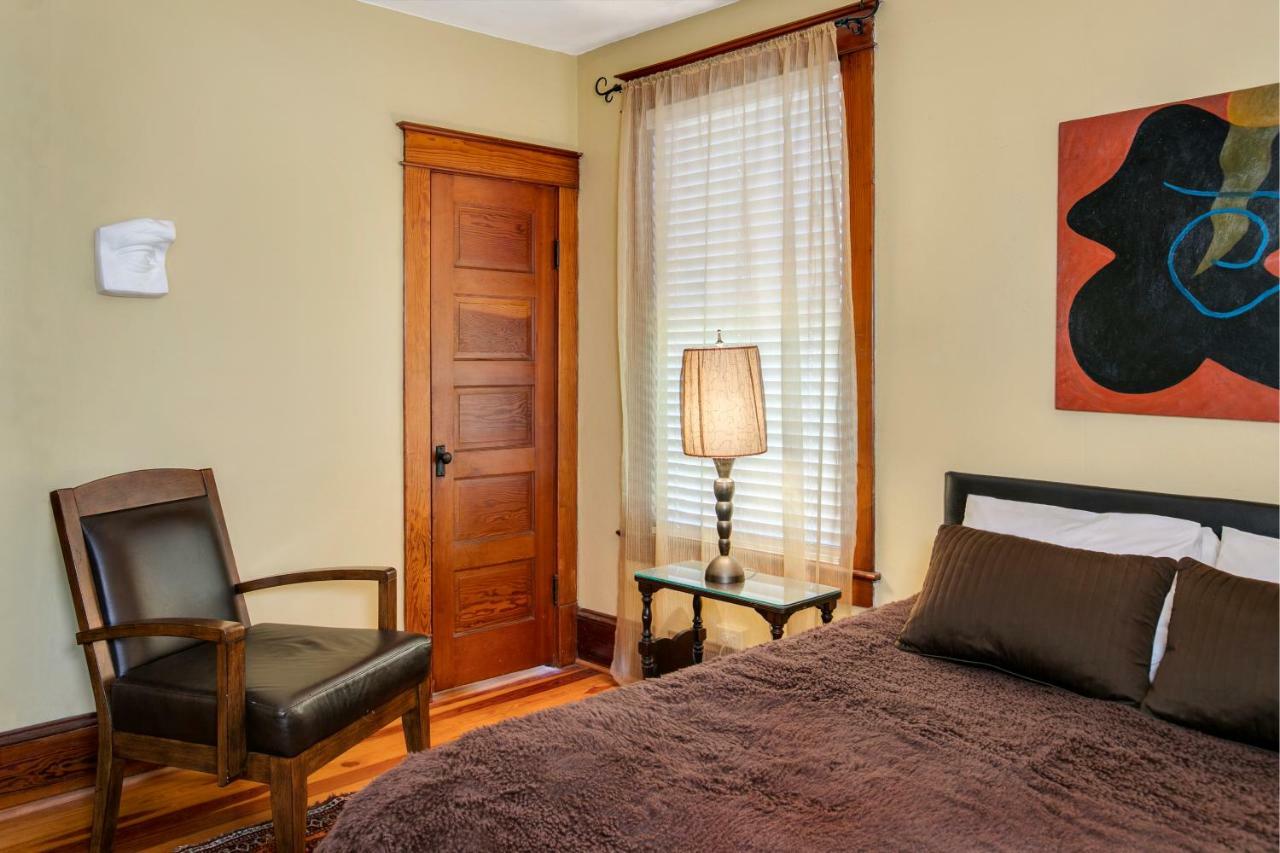 Adora Inn Mount Dora Esterno foto